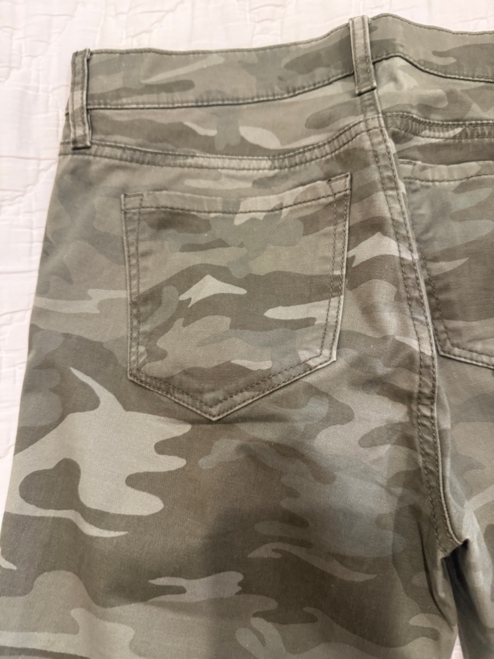 LOFT Women’s Camouflage Boyfriend Jeans in Olive Green - Picture 3 of 4